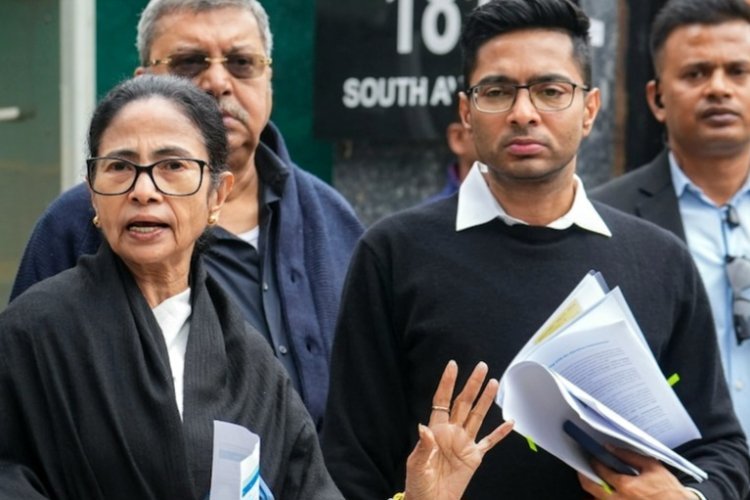 टीएमसी में टूट, बैठक में पहुंचे 20 विधायक, 60 हुए गायब? बैठक रद्द, संपर्क में जुटी ममता