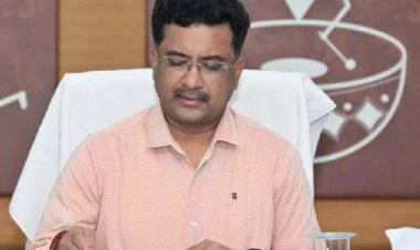 जाति प्रमाण-पत्रों का तेज निपटारा: रायपुर में प्रमुख सचिव सोनमणि बोरा की अध्यक्षता में हुई उच्च स्तरीय समिति की अहम बैठक