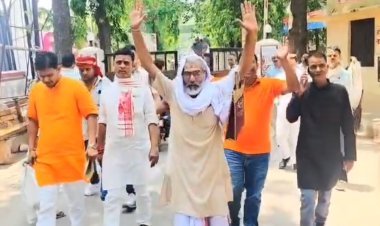 त्राहिमाम ! माफिया बृजेश सिंह से घर बचाओ...मुख्यालय पर पहुंचे पुजारी, मामला जानकर रह जाएंगे हैरान