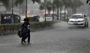 दिल्ली-यूपी में तेज आंधी-बारिश, केरल में मानसून दस्तक! 90 किमी की रफ्तार से चलेगी हवा