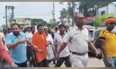 टीएमसी नेता को जबरन केसरिया शॉल पहनाकर घुमाया गया, फिर पुलिस को सौंपा