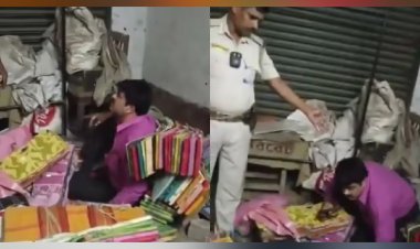 साड़ियों के ढेर में छिपा TMC नेता! पुलिस ने ऐसे दबोचा... वीडियो देखकर हंसी भी आ रही है और हैरानी भी!