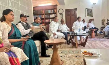 खत्म हुई टीएमसी, 20 सांसद हुए बागी, NDA में शामिल होने का दिया प्रस्ताव