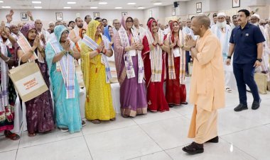 कुबेर भी आना चाहते हैं जेवर! किसानों को एयरपोर्ट की पहली फ्लाइट से लखनऊ बुलाकर सीएम योगी का भव्य स्वागत