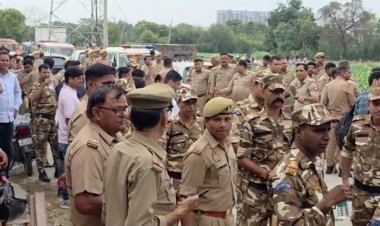 अवैध मदरसे पर गरजा योगी का बुलडोजर, 20 साल पुराना अवैध निर्माण ध्वस्त