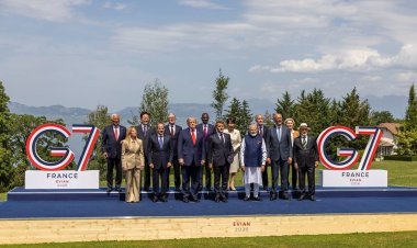 मेलोनी ने छोड़ी सिगरेट, ट्रंप ने मांगी इमैनुएल मैक्रों की खास घड़ी, G7 समिट में नेताओं की गपशप हो रही वायरल