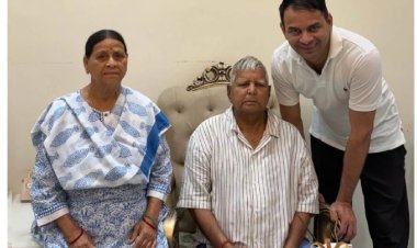 भावुक तेज प्रताप यादव ने फादर्स डे पर लालू-राबड़ी संग मनाया जश्न! बोले- 
