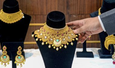 सोना-चांदी में भूचाल! न्यूयॉर्क से मुंबई तक रेट धड़ाम, 14 कैरेट गोल्ड ₹81,913 पर आया, चांदी ₹1.70 लाख सस्ती