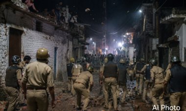 प्रयागराज में ताजिये के रास्ते पर बवाल, पुलिस पर पथराव, कई जवान घायल