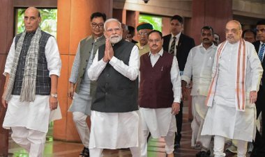 नितिन गडकरी का भी बदल सकता है मंत्रालय, मोदी कैबिनेट में बड़े फेरबदल की तैयारी