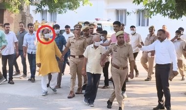 राम मंदिर चढ़ावा घोटाला में बड़ा खुलासा, फूड डिलीवरी और राइडर की नौकरी छोड़कर बन गए कैशियर, बनाई करोड़ो की संपत्ति