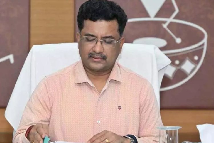 जाति प्रमाण-पत्रों का तेज निपटारा: रायपुर में प्रमुख सचिव सोनमणि बोरा की अध्यक्षता में हुई उच्च स्तरीय समिति की अहम बैठक