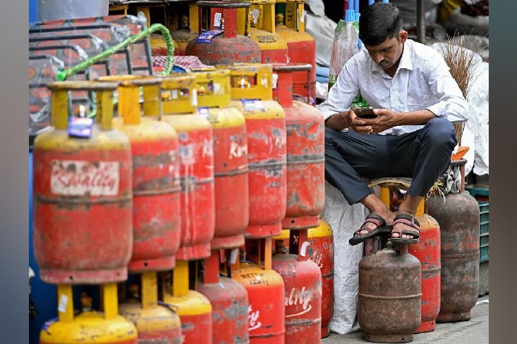 महंगाई का नया झटका! घरेलू LPG सिलेंडर ₹29 महंगा, तीन महीने में दूसरी बढ़ोतरी