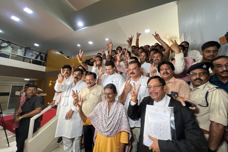 राज्यसभा चुनाव में कांग्रेस को झटका, मीनाक्षी नटराजन का पर्चा खारिज, धरने पर बैठे कांग्रेसी