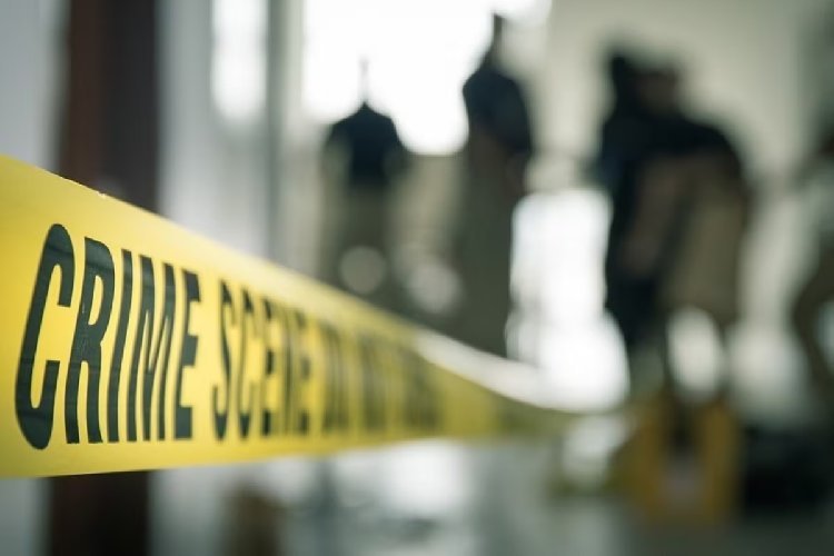 थाने के अंदर पिता ने बेटी को मारा चाकू! दलित प्रेमी से शादी करने पर हत्या