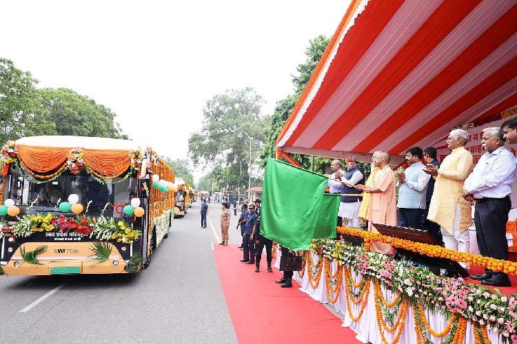 डीजल को अलविदा! योगी सरकार ला रही हाइड्रोजन बसें, हर बस रोज 2080 किलो ऑक्सीजन देगी