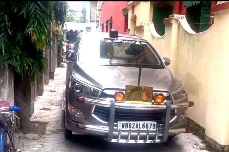 भर्ती घोटाले में ED का एक्शन, TMC विधायक मदन मित्रा के 7 ठिकानों पर छापेमारी