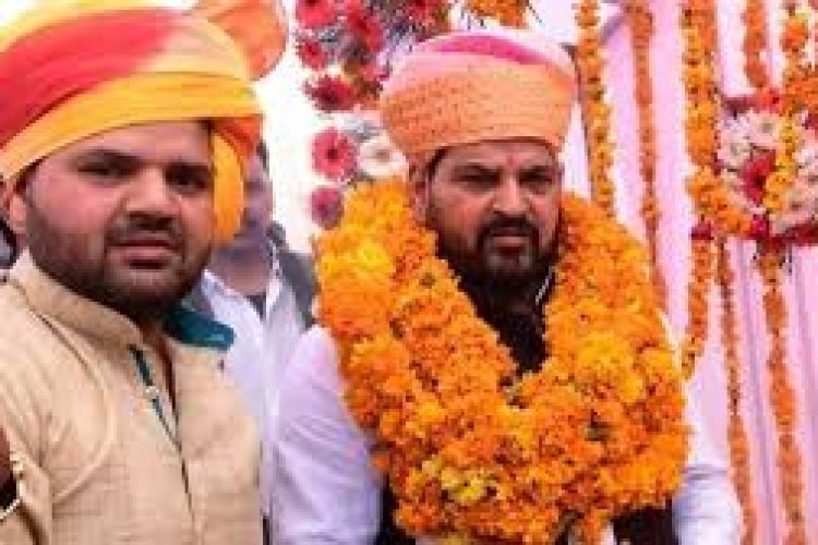 बृजभूषण शरण सिंह और बेटे विधायक प्रतीक भूषण को मिली जानलेवा धमकी , पुलिस ने शुरू की सख्त जांच