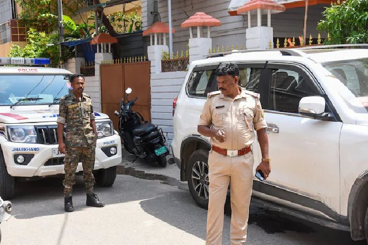 ‘ISI का टास्क था RSS दफ्तर जलाना!’ रांची पेट्रोल बम हमले में पाकिस्तान कनेक्शन, UAPA लगी