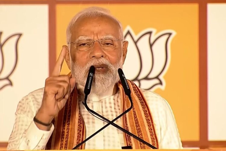 पीएम मोदी ने दी ' पश्चिम बंग दिवस 'की शुभकामनाएं, बंगाल के दो दिवसीय दौरे पर करेंगे कई योजनाओं का उद्घाटन