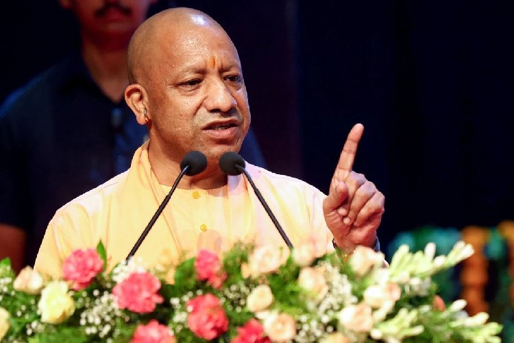 दुष्कर्मियों के लिए योगी का खौफनाक वार्निंग! 
