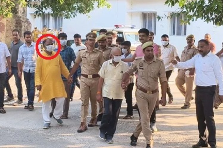 चंपत राय का ड्राइवर निकला बड़ा खिलाड़ी, जिन 8 पर FIR, उनका काम क्या, खुली कुंडली ?