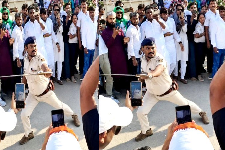 वर्दी में सब इंस्पेक्टर मुस्तकीम ने मुहर्रम पर लहराई तलवारें, वायरल हुआ वीडियो...एसपी ने लिया बड़ा एक्शन