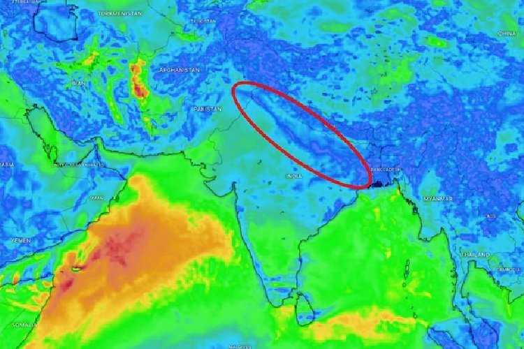 सावधान! बंगाल से कश्मीर तक फैला 1500 किलोमीटर घना बादल, भारी बारिश का अलर्ट