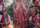 योगी की हिन्दुत्व हुंकार के बीच 'पोस्टर पॉलिटिक्स': राहुल बने परशुराम, तो अखिलेश का दिखा कृष्ण अवतार, जनता ने किया कटाक्ष