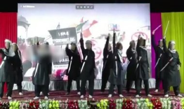 जलना स्कूल में सनसनी! 'सर तन से जुदा' गाने पर तलवारें लेकर बच्चों का परफॉर्मेंस, केस दर्ज