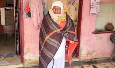 43 डिग्री की गर्मी में ओढते हैं दो कंबल, सर्दियों में बर्फ की सिल्ली पर लेटते है हरियाणा के संतलाल,  आखिर क्या है राज?