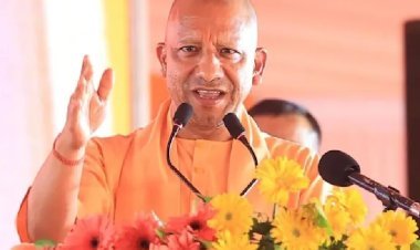 वक्फ की जमीन पर चुप्पी क्यों? योगी का SP-Congress पर तीखा पलटवार, राम मंदिर चंदे चोरी पर सवालों की बौछार
