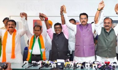 प्रशांत किशोर की जन सुराज छोड़ BJP में शामिल हुए केसी सिन्हा, बोले- 'करंट के खिलाफ नहीं बहना'
