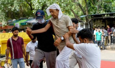 ''दो दिन में मौत हो सकती है... सोनम वांगचुक को जबरन खिलाया जाए...'' हाई कोर्ट में याचिका