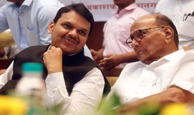 महाराष्ट्र में सियासी भूचाल! शरद पवार ने देर रात फडणवीस से की मुलाकात, बढ़ी अटकलें
