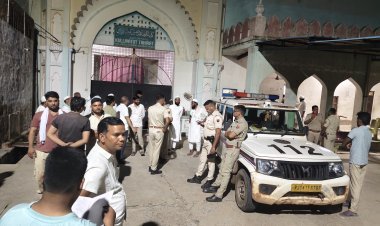 मदरसे में मौत का टैंक! 13 छात्राएं सेप्टिक टैंक में गिरीं, मौलाना पर दर्ज हुआ केस