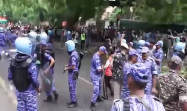 संसद मार्च से पहले जंतर-मंतर पर अफरा-तफरी, पुलिस ने किया लाठीचार्ज