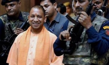 योगी की पुलिस पर यूपी की जनता का सबसे बड़ा खुलासा! क्या वाकई 'एनकाउंटर मॉडल' से खुश है पब्लिक, या अंदर ही अंदर पनप रहा है गुस्सा? पढ़िए मुरादाबाद मंडल की चौंकाने वाली ग्राउंड रिपोर्ट!