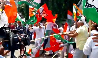 पटना में सियासी संग्राम, BJP-कांग्रेस कार्यकर्ताओं के बीच सड़क पर चली लाठी-घूंसे, कई गाड़ियों के शीशे चकनाचूर!
