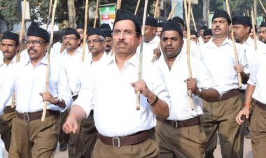 कौन हैं नए शिक्षा मंत्री प्रह्लाद जोशी? कितनी की है पढ़ाई, जानिए मोदी सरकार के संकटमोचक चेहरे की पूरी कहानी