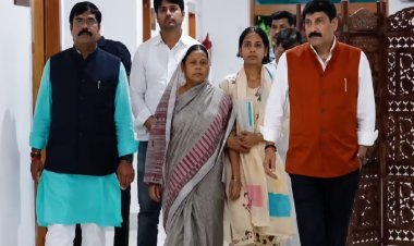 पीके पर मनोज तिवारी का गंभीर आरोप, बोले- भरत तिवारी की मां से कहा बांकीपुर में प्रचार करें