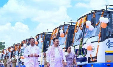 राजस्थान को नई सौगात! CM भजनलाल ने दिखाई 144 आधुनिक ब्लू लाइन एक्सप्रेस बसों को हरी झंडी, जानें खास फीचर्स