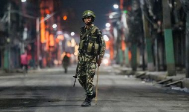 लाउडस्पीकर-झंडे के विवाद में भड़की हिंसा में मंगलवार को भी जला नेपाल! अलर्ट पर भारतीय सुरक्षाबल