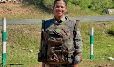 छात्रों के अधिकार की आवाज बनी IPS अधिकारी! पटना में वायरल हुआ शैलजा दास का संवेदनशील बयान