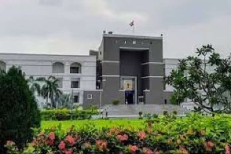 गुजरात हाईकोर्ट का बड़ा फैसला, सिर्फ रजिस्ट्रेशन से हिंदू विवाह वैध नहीं, सप्तपदी अनिवार्य