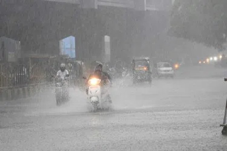 यूपी-बिहार समेत 20 से ज्यादा राज्यों में भारी बारिश का अलर्ट! मौसम विभाग ने जारी किया आंधी-तूफान का वार्निंग