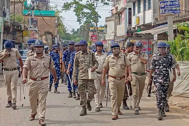 बंगाल में बीजेपी के बूथ अध्यक्ष की हत्या, पेड़ से लटकता मिला शव, आत्महत्या की रची गई साजिश, मचा हड़कंप