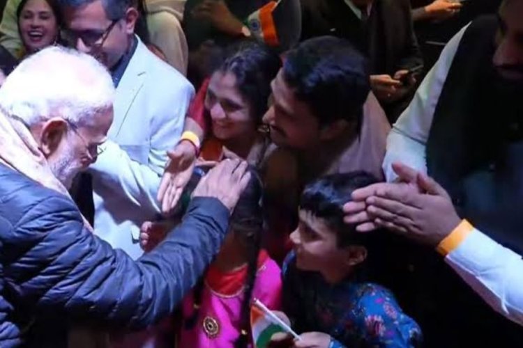 'भारत-ऑस्ट्रेलिया के रिश्ते बेहद अहम, मैंने यहां आने की हैट्रिक लगा दी'- PM मोदी ने भारतीयों को किया संबोधित