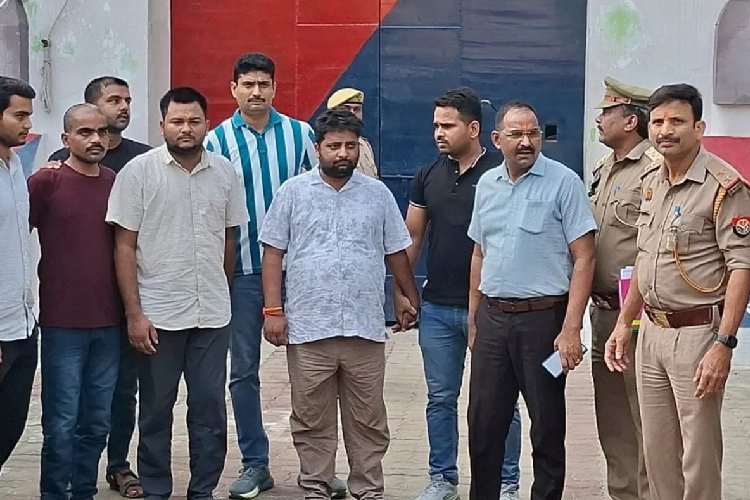 राम मंदिर चढ़ावे की चोरी के आरोपियों ने उगले राज- रिश्तेदारों के खातों में भेजते थे पैसे