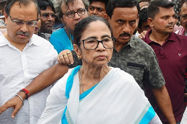 TMC पर बड़ा एक्शन! पश्चिम बंगाल पुलिस ने फ्रीज किए 12 और बैंक खाते, ₹1000 करोड़ पर लगा ताला